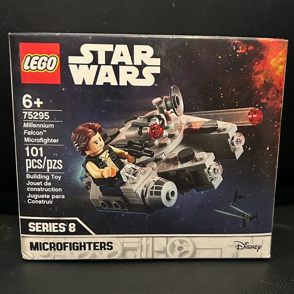 LEGO Star Wars Microfighters Millennium Falcon Set